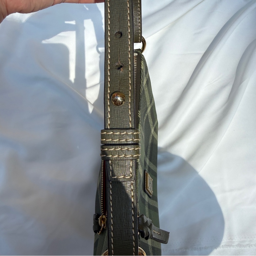 Dooney & Bourke Green Plaid Women's Shoulder Bag - Picture 5 of 10